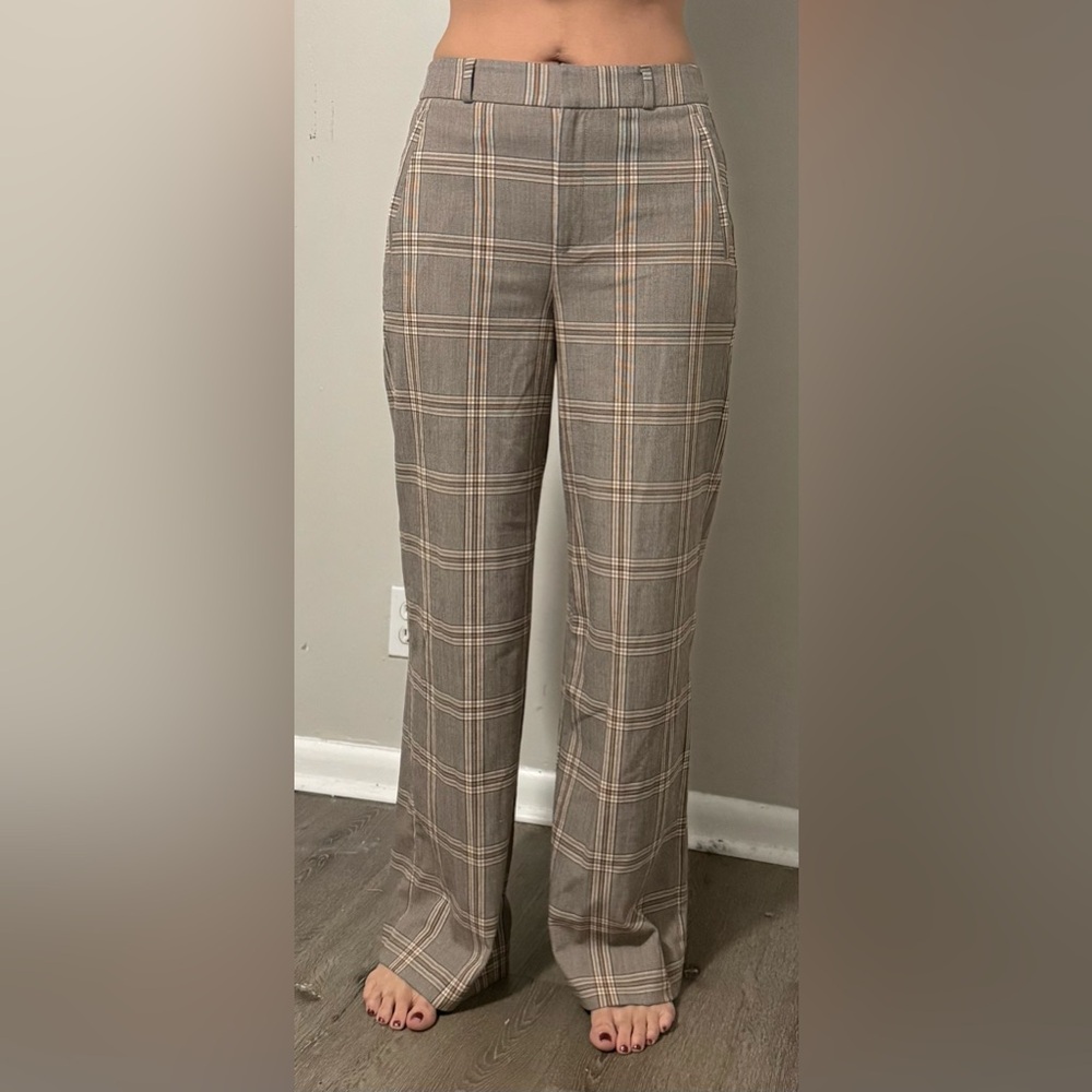 Banana Republic Stylish Plaid Woman’s Pants - Picture 8 of 9